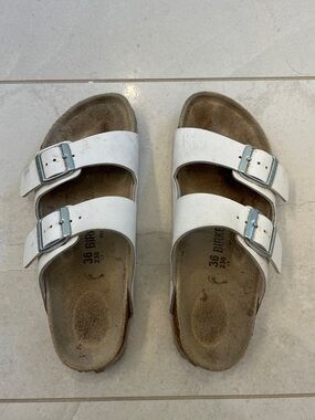 Birkenstock Classic Women’s Arizona White Leather Sandals with Buckles 36